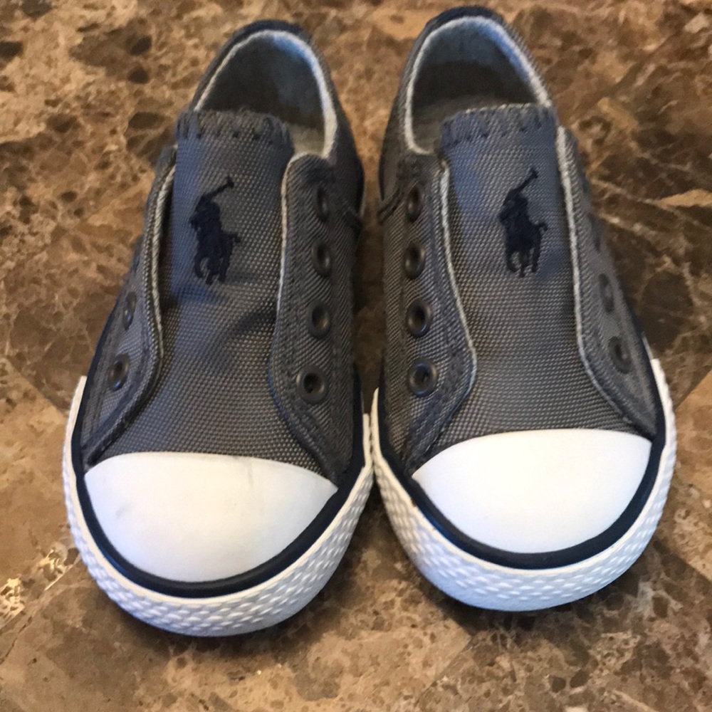 Polo slide in sneakers